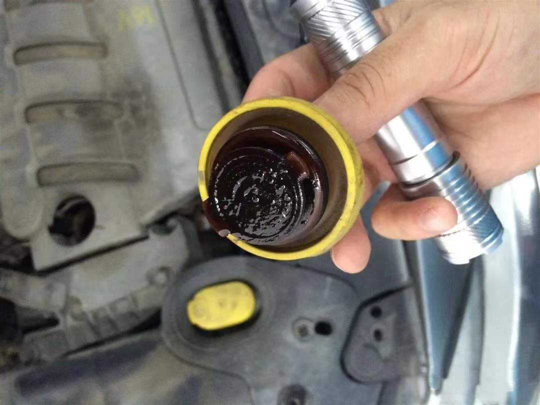 柴機油的級別選錯了，能湊活用么？